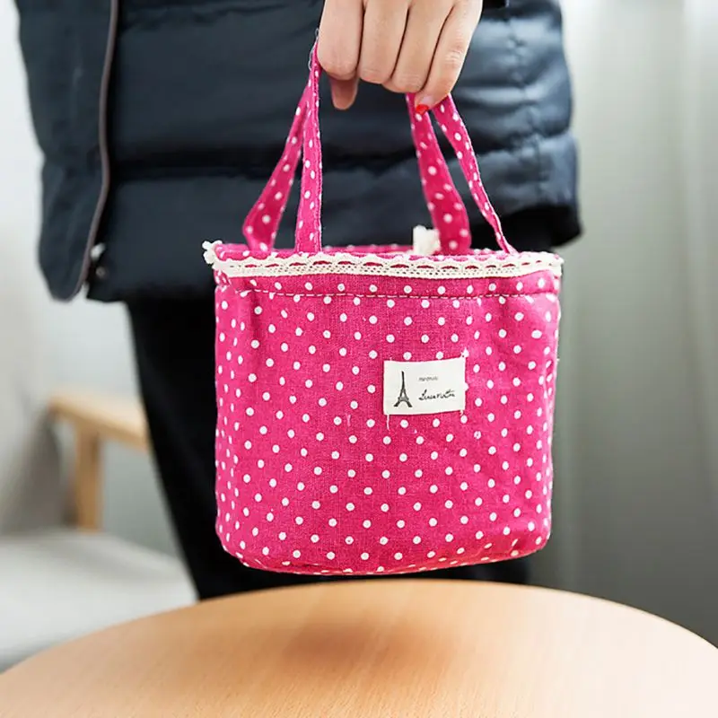 Hot Sale Lunch Bag Lunch Cooler Box Polka Dot Lunch Small Tote Pouch Container Box Pink Handbag For Kids Women Thermal Insulated
Hot Sale Lunch Bag Lunch Cooler Box Polka Dot Lunch Small Tote Pouch Container Box Pink Handbag For Kids Women Thermal Insulated