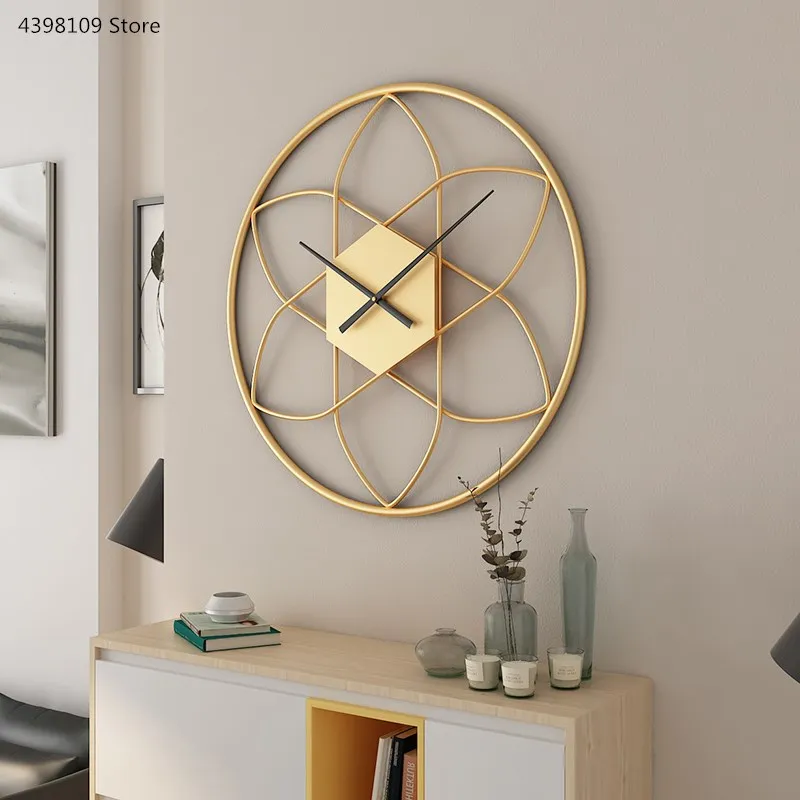 Modern minimalist wall clock Nordic home living room decoration wrought iron clocks creative trend art wrought iron clock
Modern minimalist wall clock Nordic home living room decoration wrought iron clocks creative trend art wrought iron clock