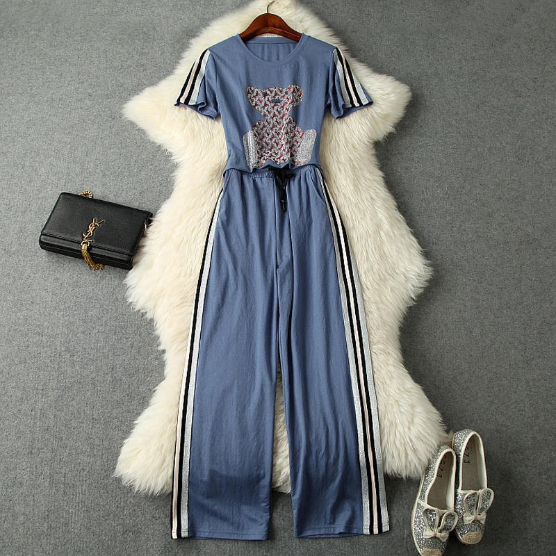 Casual clothing set 2019 new High Quality spring summer work Womens Sets casual Short-sleeved T-shirt Broad-legged trousers suit
Casual clothing set 2019 new High Quality spring summer work Womens Sets casual Short-sleeved T-shirt Broad-legged trousers suit