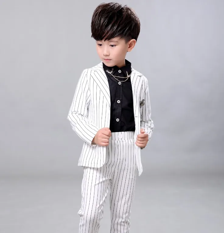 New Spring Autumn Striped Boys Blazer+Pant Boys Suits 2pcs for Wedding Gentleman Boys Dresses Suit Kids Clothing Sets
New Spring Autumn Striped Boys Blazer+Pant Boys Suits 2pcs for Wedding Gentleman Boys Dresses Suit Kids Clothing Sets