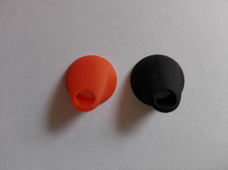 replacement silicone ear tips buds earbuds eartips for storm wireless Bluetooth headset headphone earphone
replacement silicone ear tips buds earbuds eartips for storm wireless Bluetooth headset headphone earphone