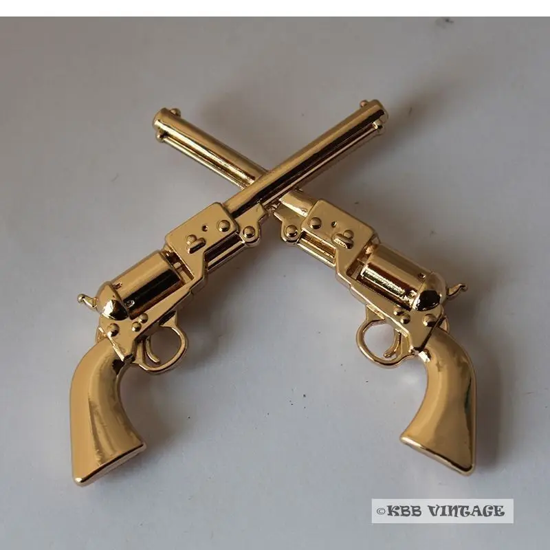 (KB401) 10PC 1-1/2" Western Cowboy Decor Crossed Concho 1861 Colt Revolver Pistols Concho Gold
(KB401) 10PC 1-1/2" Western Cowboy Decor Crossed Concho 1861 Colt Revolver Pistols Concho Gold