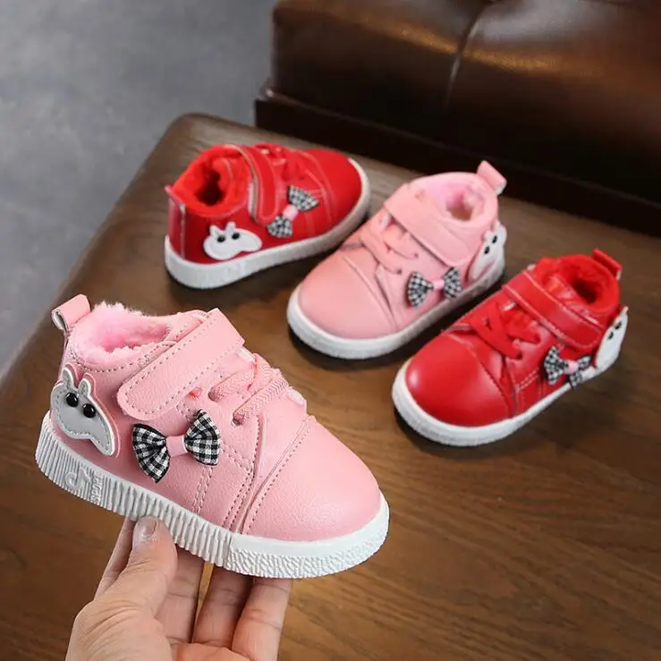 baby girls Casual shoes bowknot mouse Add cotton warm PU kids girl Shoes red pink 0-1.5years 15-19 A-197 TX09
baby girls Casual shoes bowknot mouse Add cotton warm PU kids girl Shoes red pink 0-1.5years 15-19 A-197 TX09