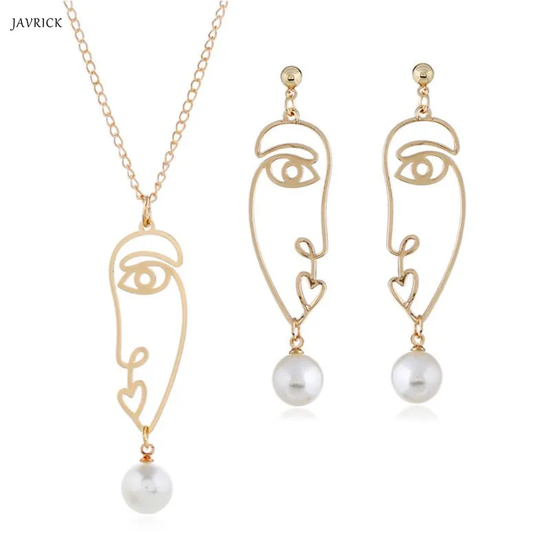 1 Set Abstract Face Earrings Necklace Hollow Creative Gold Fashion Pearl Dangle Pendant Personality Chain Gifts Women Girls
1 Set Abstract Face Earrings Necklace Hollow Creative Gold Fashion Pearl Dangle Pendant Personality Chain Gifts Women Girls