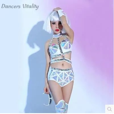 DS Bar Nightclub Female Atmosphere Exaggerated Costumes Ds Modern Dance Dance DJ Silver Laser Stage Jumpsuit Sexy Dance Clothing
DS Bar Nightclub Female Atmosphere Exaggerated Costumes Ds Modern Dance Dance DJ Silver Laser Stage Jumpsuit Sexy Dance Clothing