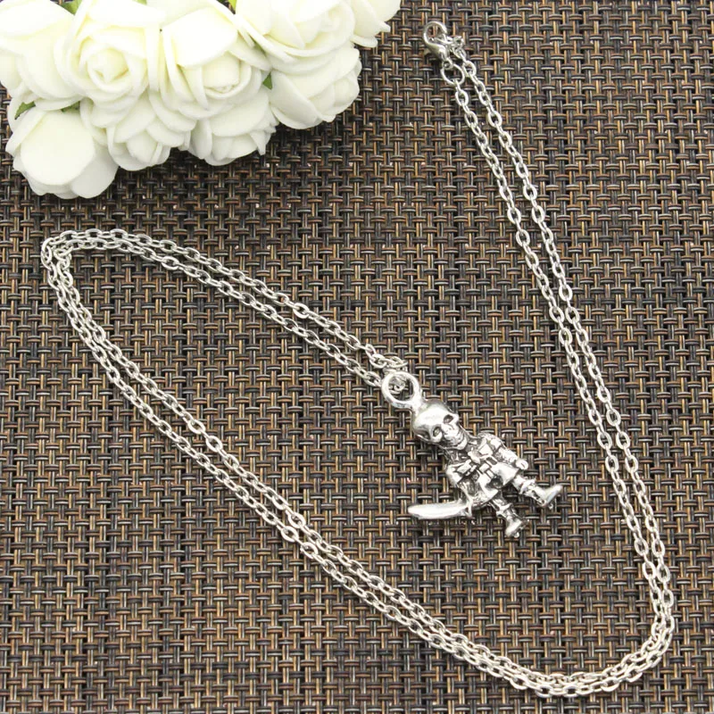 New Fashion Necklace skull soldier with a dagger 37x20mm Silver Pendants Short Long Women Men Colar Gift Jewelry Choker
New Fashion Necklace skull soldier with a dagger 37x20mm Silver Pendants Short Long Women Men Colar Gift Jewelry Choker