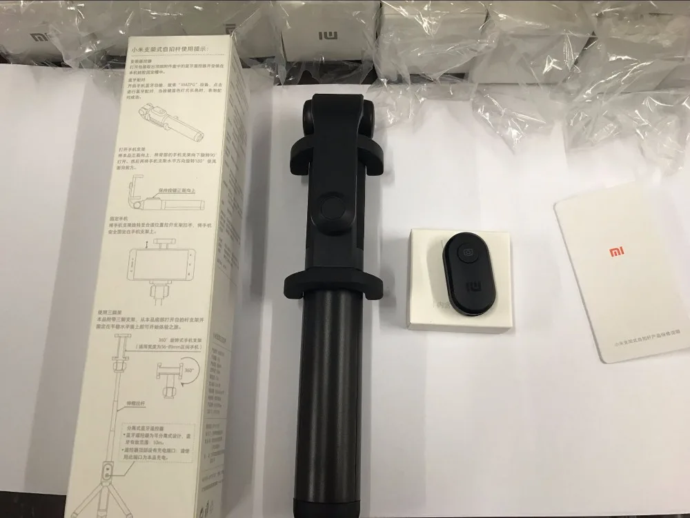 Xiaomi Foldable Handheld Mini Tripod Monopod Phone Selfie Stick Bluetooth Wireless Remote Shutter For iPhone8 X Huawei Phone