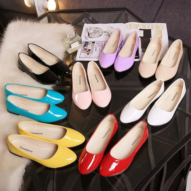 Brand Women Ladies Shoes Flat Loafers Slip on Patent Leather Boat Shoes Woman PU Leather Casual Female Shoes Flat scarpe donna
Brand Women Ladies Shoes Flat Loafers Slip on Patent Leather Boat Shoes Woman PU Leather Casual Female Shoes Flat scarpe donna