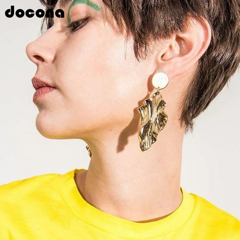 Docona Punk Gold Silver Color Curved Leaf Drop Dangle Earring for Women Geometric Pendant Earring Party Jewelry Oorbellen 6142
Docona Punk Gold Silver Color Curved Leaf Drop Dangle Earring for Women Geometric Pendant Earring Party Jewelry Oorbellen 6142