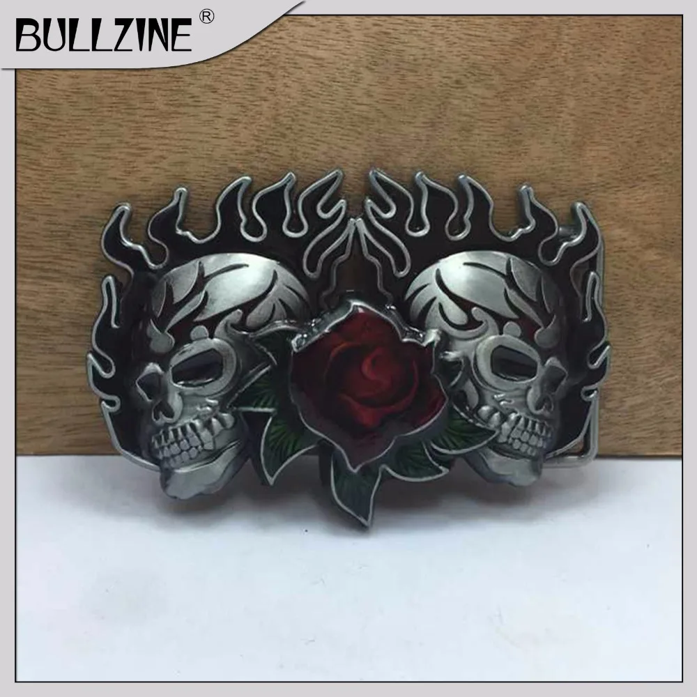 The Bullzine rose skull belt buckle with pewter finish FP-03467-1 suitable for 4cm width snap on belt
The Bullzine rose skull belt buckle with pewter finish FP-03467-1 suitable for 4cm width snap on belt