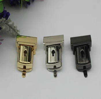 6pcs/ lot Handbags hardware accessories Golden metal twist lock The switch lock latch Insert buckle lock
6pcs/ lot Handbags hardware accessories Golden metal twist lock The switch lock latch Insert buckle lock