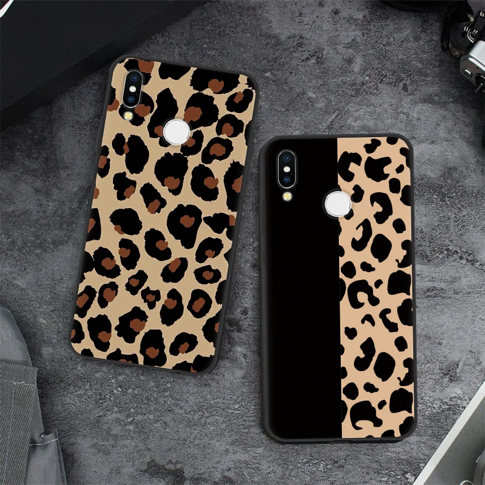 Black Case For Huawei Y5 Y6 Y9 Pro 2017 2018 P Smart Plus 2019 For Huawei P30 Lite Mate 10 20 P8 P9 P10 P20 Pro Lite 2017 Fundas
Black Case For Huawei Y5 Y6 Y9 Pro 2017 2018 P Smart Plus 2019 For Huawei P30 Lite Mate 10 20 P8 P9 P10 P20 Pro Lite 2017 Fundas