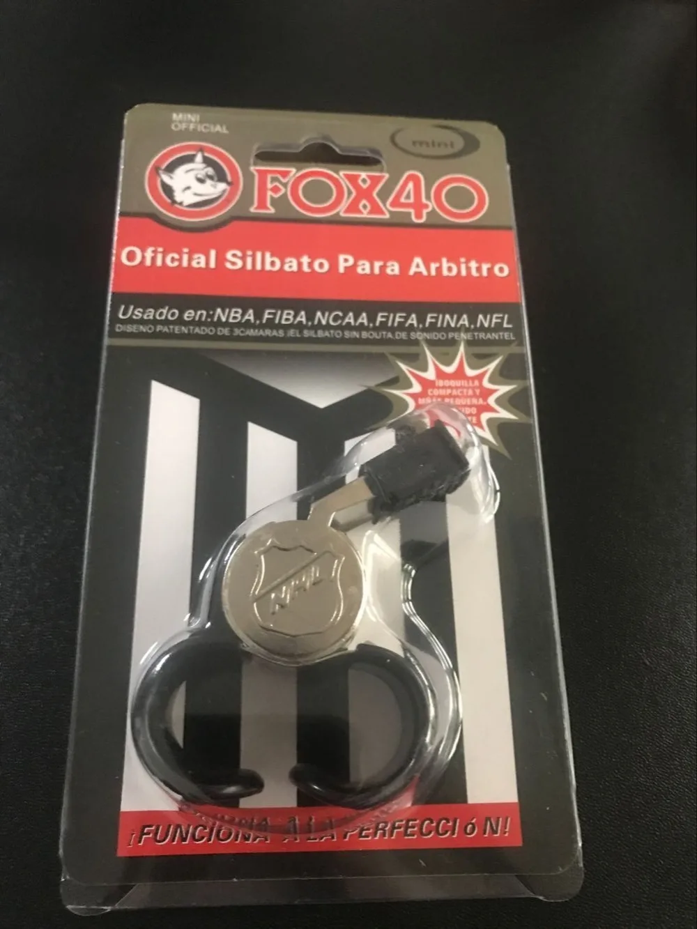 Freeshipping Metal Fox 40 WHISTLE with Finger Model in Double Blister Packaging Finger Whistle
Freeshipping Metal Fox 40 WHISTLE with Finger Model in Double Blister Packaging Finger Whistle