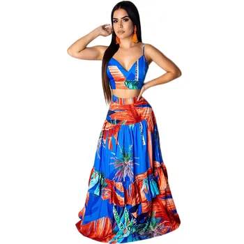 Women V-Neck Spaghetti Strap Two Piece Set Crop Top And High Waist Long Skirt Floral Print Suit Summer Outfits
Women V-Neck Spaghetti Strap Two Piece Set Crop Top And High Waist Long Skirt Floral Print Suit Summer Outfits