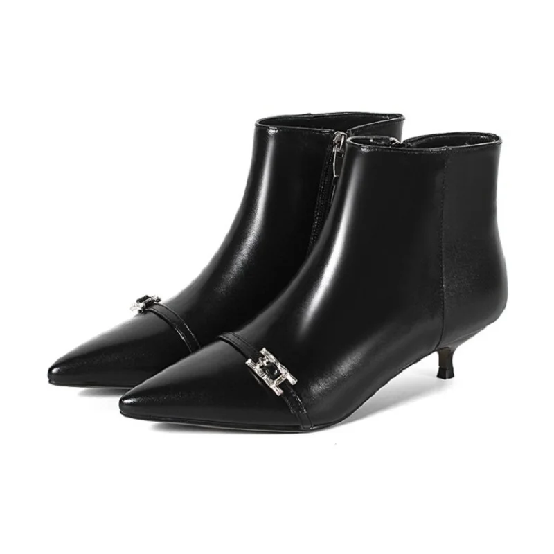 2019 autumn and winter new women's boots thin low heel side zip new women's booties black ljj 0307
2019 autumn and winter new women's boots thin low heel side zip new women's booties black ljj 0307
