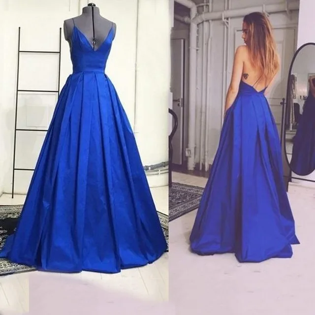 2016 Royal Blue Spaghetti Strap A-Line Evening dress Plus Size V-Neck Backless Prom Dress Vestido de noche Robe de soiree longue
2016 Royal Blue Spaghetti Strap A-Line Evening dress Plus Size V-Neck Backless Prom Dress Vestido de noche Robe de soiree longue