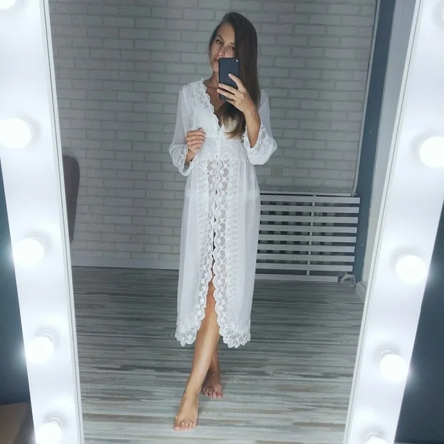 Free shipping L175 new arrival summer sexy lace woman's robe, white lace chiffon sleepwear, princess nightgown
Free shipping L175 new arrival summer sexy lace woman's robe, white lace chiffon sleepwear, princess nightgown