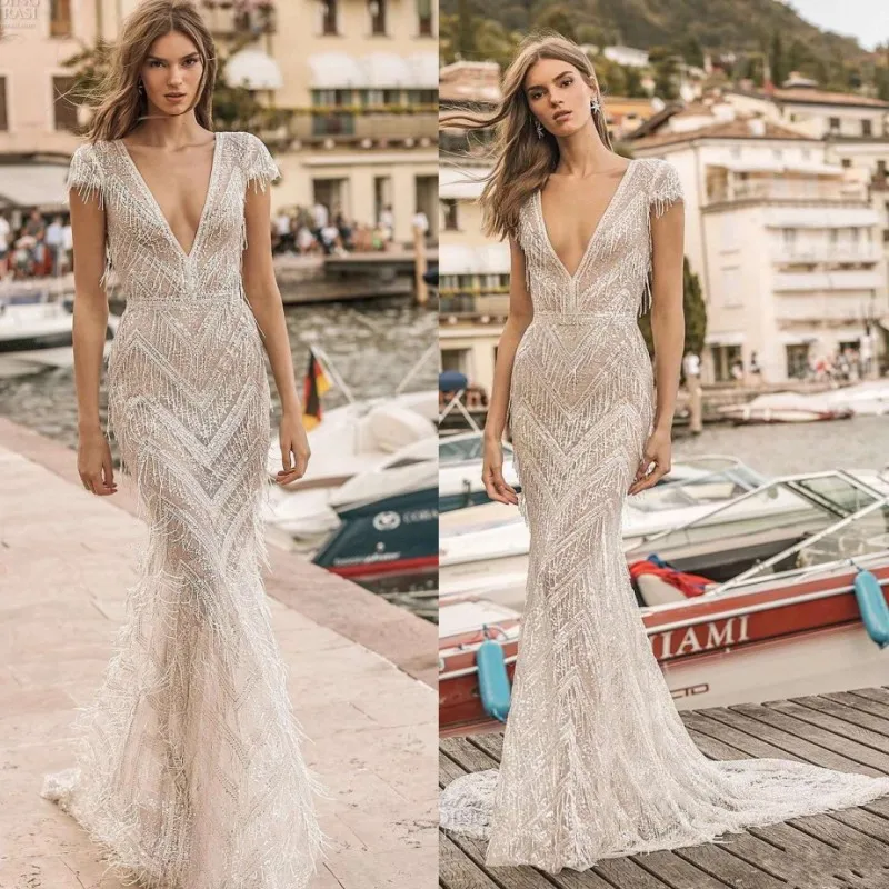 Sexy Beading Tassel Mermaid Wedding Dress 2019 High Quality Lace Vestido De Noiva Sequined Short Sleeve V Neck Wedding Gowns
Sexy Beading Tassel Mermaid Wedding Dress 2019 High Quality Lace Vestido De Noiva Sequined Short Sleeve V Neck Wedding Gowns
