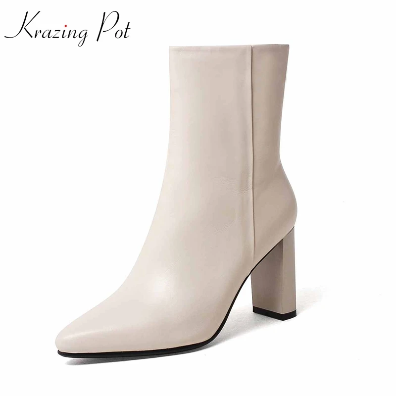 Krazing Pot cow leather pointed toe square high heels zipper runway model simple style office lady gladiator Chelsea boots L67
Krazing Pot cow leather pointed toe square high heels zipper runway model simple style office lady gladiator Chelsea boots L67