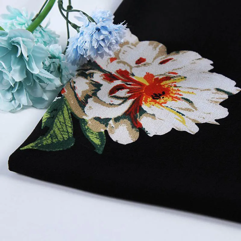 Imorted black floral print fabric soft comfortable cloth tissue for women wedding dress, table cloth, patchwork by meter
Imorted black floral print fabric soft comfortable cloth tissue for women wedding dress, table cloth, patchwork by meter