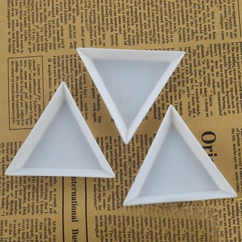 1 Piece Nail Dotting Rhinestone Triangle Plate Diy Mobile Phone Shell Paste Drill Material Packages
1 Piece Nail Dotting Rhinestone Triangle Plate Diy Mobile Phone Shell Paste Drill Material Packages
