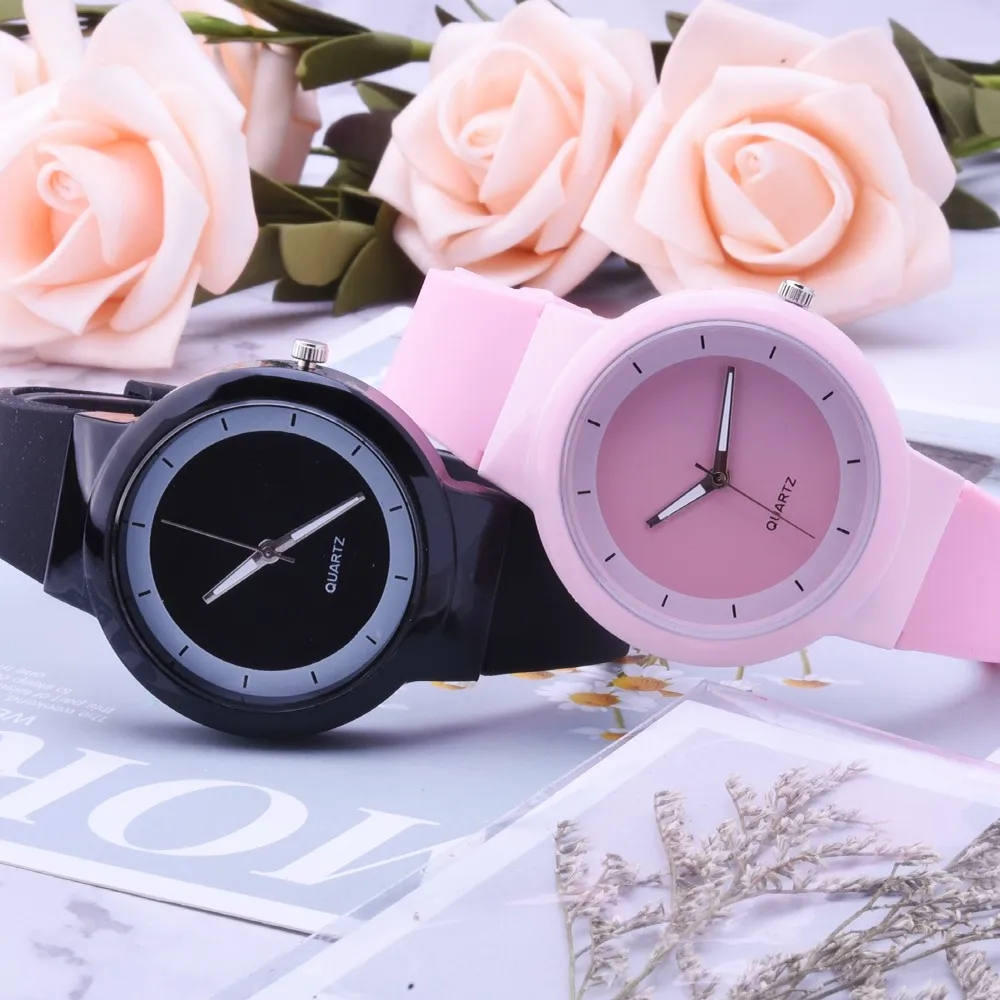 Quartz Wristwatches montre femme Fashion Silicone Band Ladies Watch Sport Round Case High Quality Watches Women 18OCT11
Quartz Wristwatches montre femme Fashion Silicone Band Ladies Watch Sport Round Case High Quality Watches Women 18OCT11
