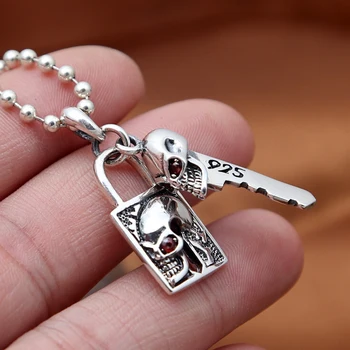 925 Sterling Silver Zirconia Skull Skeleton Key Lock Biker Pendant for Men A2647 
925 Sterling Silver Zirconia Skull Skeleton Key Lock Biker Pendant for Men A2647