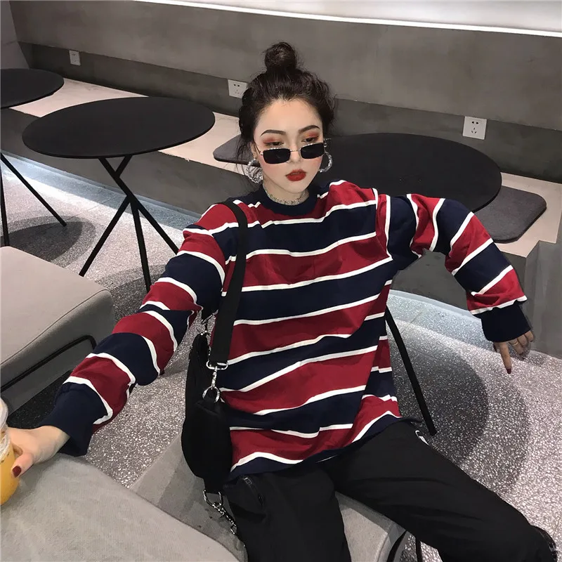 Women's Clothing Casual hipster Korea Autumn New Hoodies Chic Striped harajuku O-neck long sleeve loose ulzzang Sweatshirts
Women's Clothing Casual hipster Korea Autumn New Hoodies Chic Striped harajuku O-neck long sleeve loose ulzzang Sweatshirts