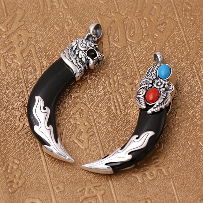 S990 Sterling Silver Fashion Jewelry Personalized Men's Retro Thai Silver Spike Mosaic Agate Turquoise Pendant
S990 Sterling Silver Fashion Jewelry Personalized Men's Retro Thai Silver Spike Mosaic Agate Turquoise Pendant