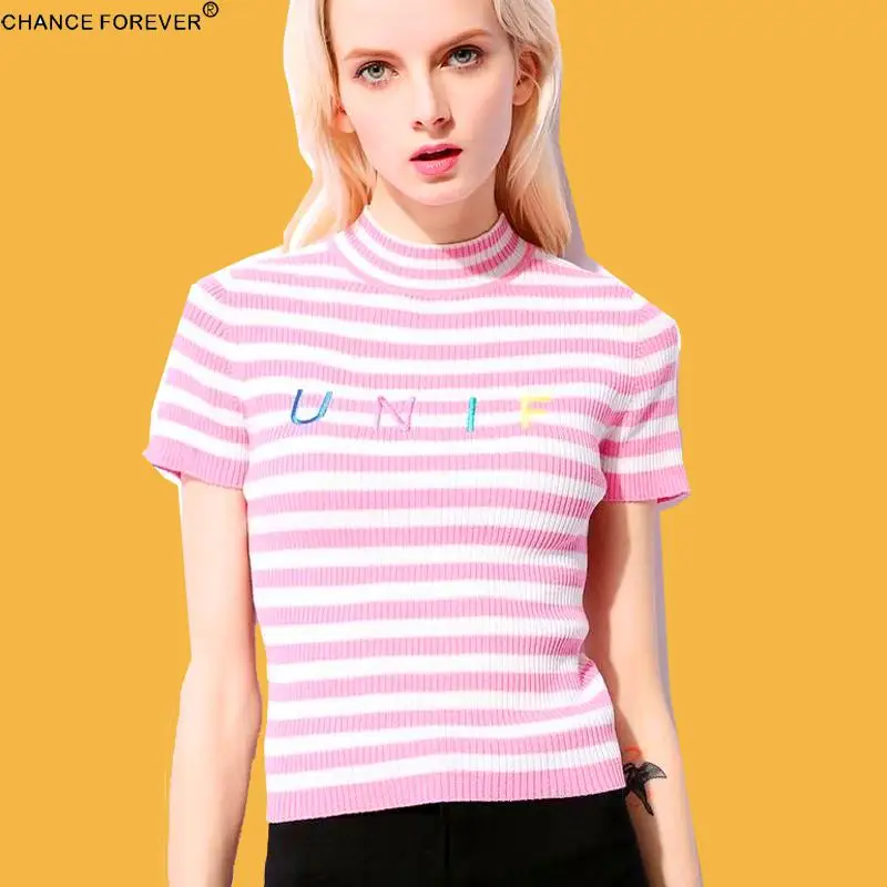 2017 Chance Forever women Vintage Knitted cropped tops small mock neck Embroidery Pullovers icecream Striped Zipper crop top
2017 Chance Forever women Vintage Knitted cropped tops small mock neck Embroidery Pullovers icecream Striped Zipper crop top