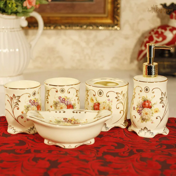 European style ceramic sanitary ware five sets of luxury bathroom toiletries Bridal Gift | Дом и сад