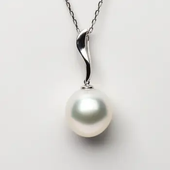 Luminous White South Sea Cultured Pearl Pendant Solid 14k White Gold 12.9*12.4mm
Luminous White South Sea Cultured Pearl Pendant Solid 14k White Gold 12.9*12.4mm