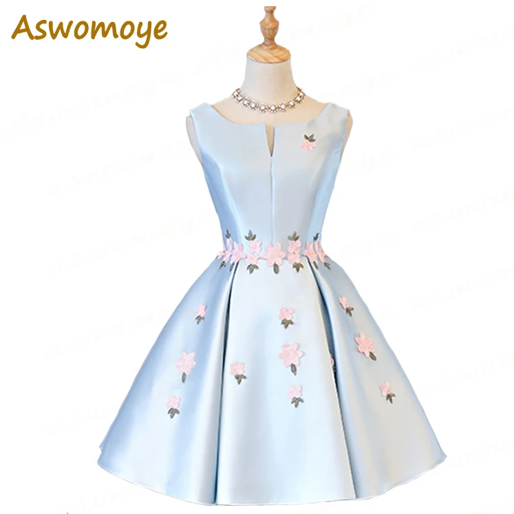 Aswomoye Elegant Short Evening Dress 2018 New Sky Blue Appliques Flower Prom Party Dress Back Lace Up robe de soiree
Aswomoye Elegant Short Evening Dress 2018 New Sky Blue Appliques Flower Prom Party Dress Back Lace Up robe de soiree