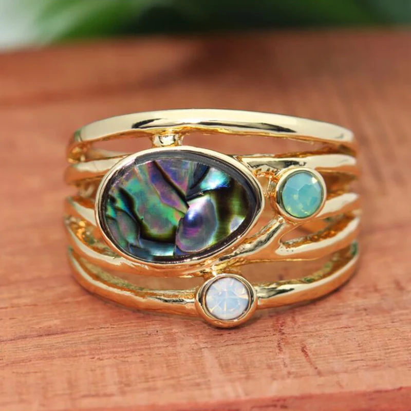 Gothic Retro Golden Discolor Big Resin Stone Rings For Women Exaggerated Jewelry Rhinestone Finger Ring Best Gift Z5M063
Gothic Retro Golden Discolor Big Resin Stone Rings For Women Exaggerated Jewelry Rhinestone Finger Ring Best Gift Z5M063