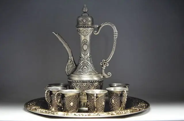Handwork Chinese ancient gold-plated silver 1 teapot and 6 cup and tray Garden Decoration 100% real Tibetan Silver Brass
Handwork Chinese ancient gold-plated silver 1 teapot and 6 cup and tray Garden Decoration 100% real Tibetan Silver Brass