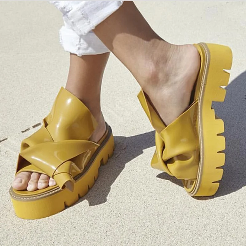 yellow bow sandals chunky heels summer beach platform sandals shoes fashion outdoor party casual slippers 
yellow bow sandals chunky heels summer beach platform sandals shoes fashion outdoor party casual slippers