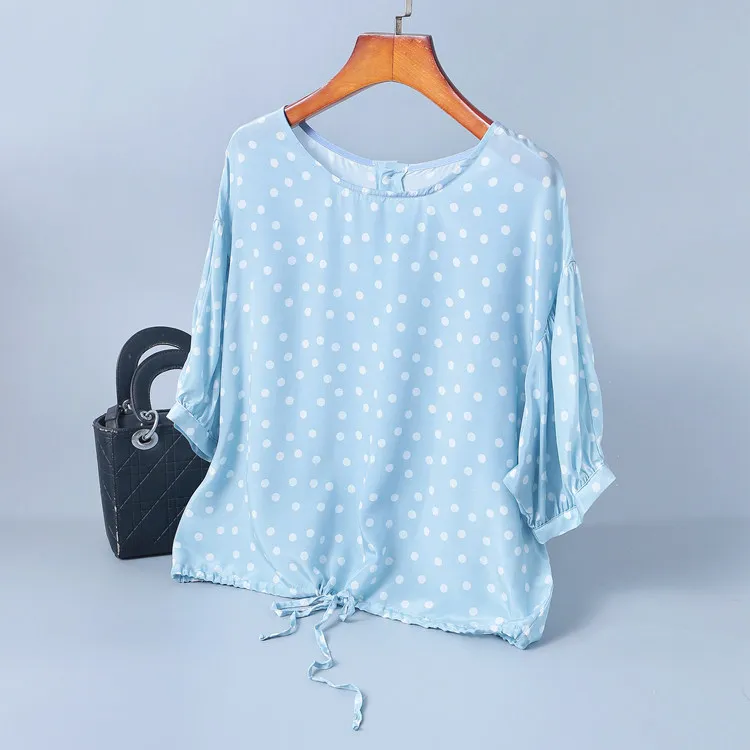 T Shirt Women Summer 2019 New 100% Silk Printed Round Neck Drop Shoulders Loose Lace-up Bow Fashion Woman Clothes S-XL
T Shirt Women Summer 2019 New 100% Silk Printed Round Neck Drop Shoulders Loose Lace-up Bow Fashion Woman Clothes S-XL
