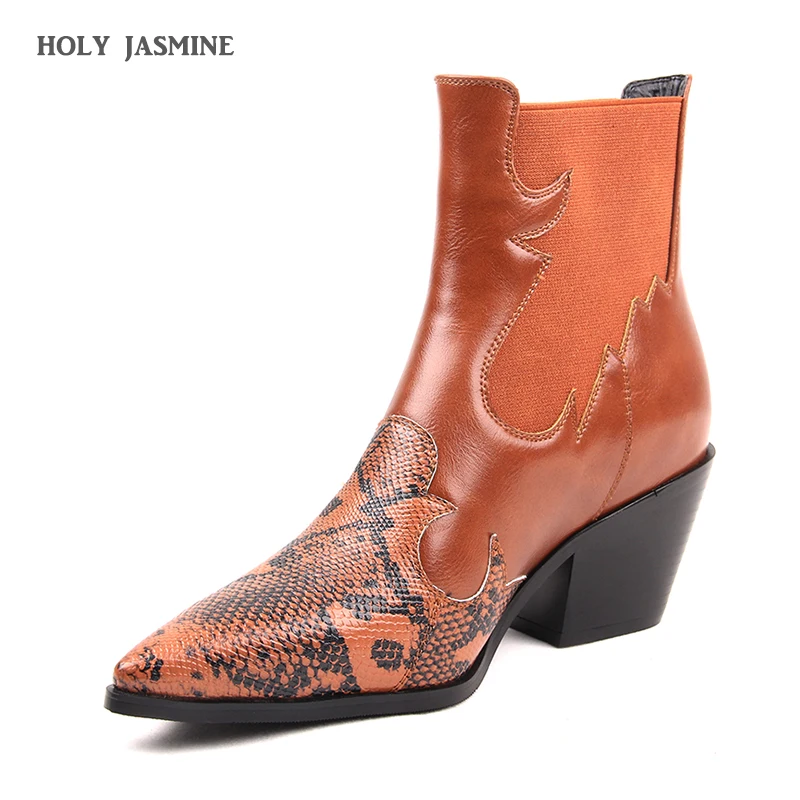2019 Spring New Retro Real Leather Ankle Boots Woman Pointed Toe Microfiber Mixed Color Low Heel Boots Women Cowboy Boots Femme
2019 Spring New Retro Real Leather Ankle Boots Woman Pointed Toe Microfiber Mixed Color Low Heel Boots Women Cowboy Boots Femme
