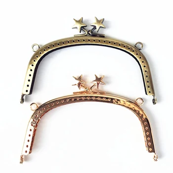 2018 New 10Pcs Double Star Smooth Metal Frame Clutch Kiss Clasp Lock Fashion Handbag Purse Bag Handle Accessories Part 12.5cm
2018 New 10Pcs Double Star Smooth Metal Frame Clutch Kiss Clasp Lock Fashion Handbag Purse Bag Handle Accessories Part 12.5cm