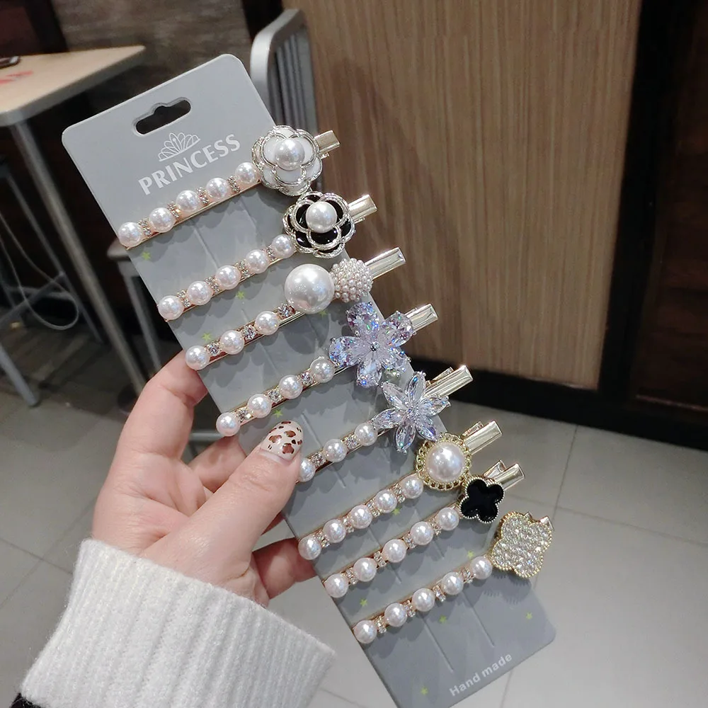2019 Korea Fashion Crystal Pearl Hair Clip Barrettes for Women Girls Handmade Pearl Flowers Hairpins Hair Accessories
2019 Korea Fashion Crystal Pearl Hair Clip Barrettes for Women Girls Handmade Pearl Flowers Hairpins Hair Accessories