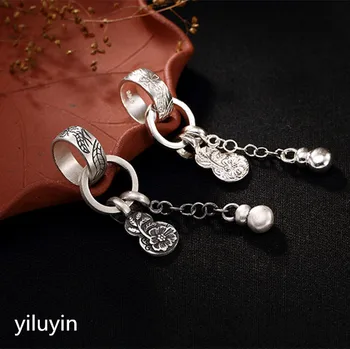 KJJEAXCMY S990 cut - out lace open rich and pure silver Thai silver antique sweater pendant
KJJEAXCMY S990 cut - out lace open rich and pure silver Thai silver antique sweater pendant