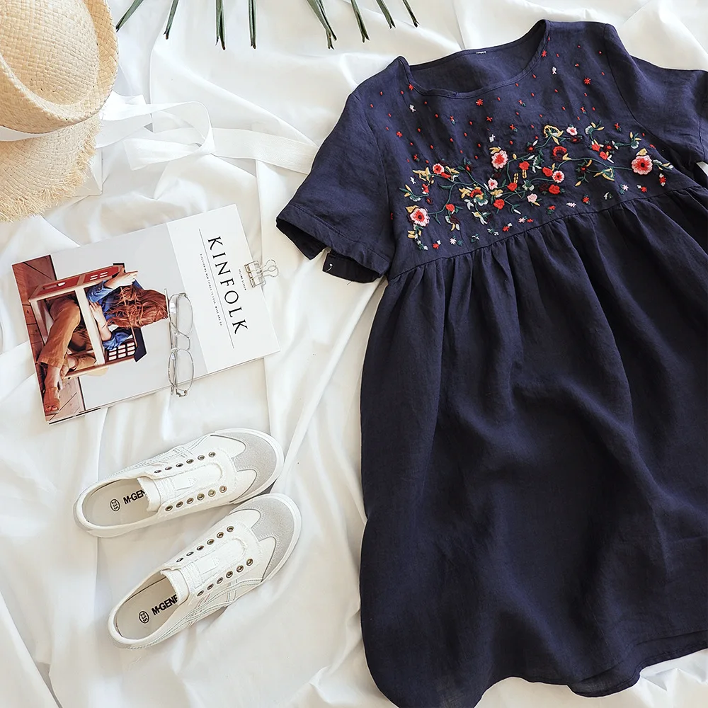 Maternity Clothes New Embroidery Cotton Casual Pregnant Women Loose Dress Pregnancy Clothing
Maternity Clothes New Embroidery Cotton Casual Pregnant Women Loose Dress Pregnancy Clothing