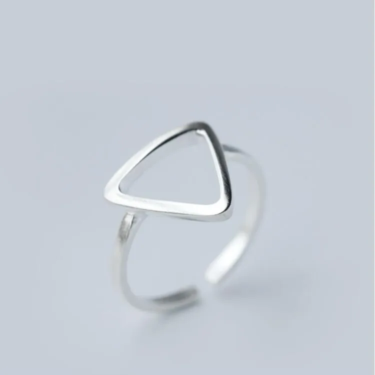 Shuangshuo Silver Plated Rings 2016 New Fashion Simple Jewelry Adjustable Geometric Triangle Rings for Women Wedding Gifts
Shuangshuo Silver Plated Rings 2016 New Fashion Simple Jewelry Adjustable Geometric Triangle Rings for Women Wedding Gifts