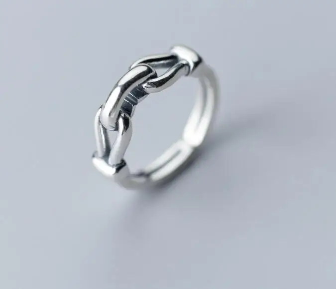 Retro Vintage 100% Authentic REAL.925 Sterling Silver Fine Jewelry Twisted Buckle Ring GTLJ1511
Retro Vintage 100% Authentic REAL.925 Sterling Silver Fine Jewelry Twisted Buckle Ring GTLJ1511