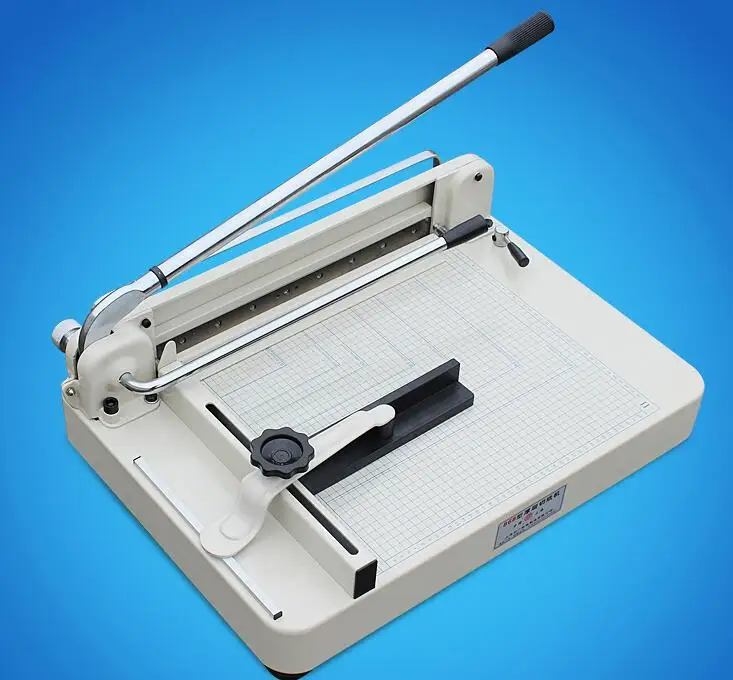 Thick Layer Paper Cutter A3 High Precision Album Cutting Machine PVC Rubber Decoration Machine YG 868 A3
Thick Layer Paper Cutter A3 High Precision Album Cutting Machine PVC Rubber Decoration Machine YG 868 A3