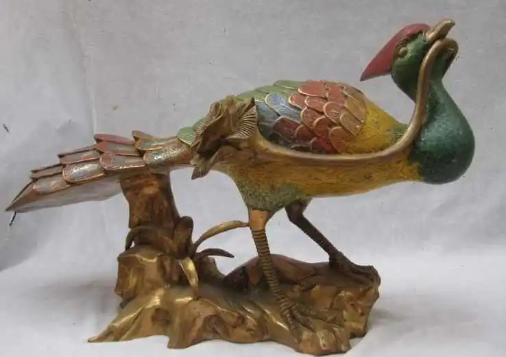 Chinese 100% Pure Bronze Handwork cloisonne peacock peafowl Bird Play flower
Chinese 100% Pure Bronze Handwork cloisonne peacock peafowl Bird Play flower