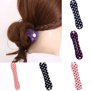 1 Pcs Fashion Magic Bun Maker Styling Tools Portable Women's Disc Hair Tools Headdress Hairball Sponge Fabric Balls Head
1 Pcs Fashion Magic Bun Maker Styling Tools Portable Women's Disc Hair Tools Headdress Hairball Sponge Fabric Balls Head
