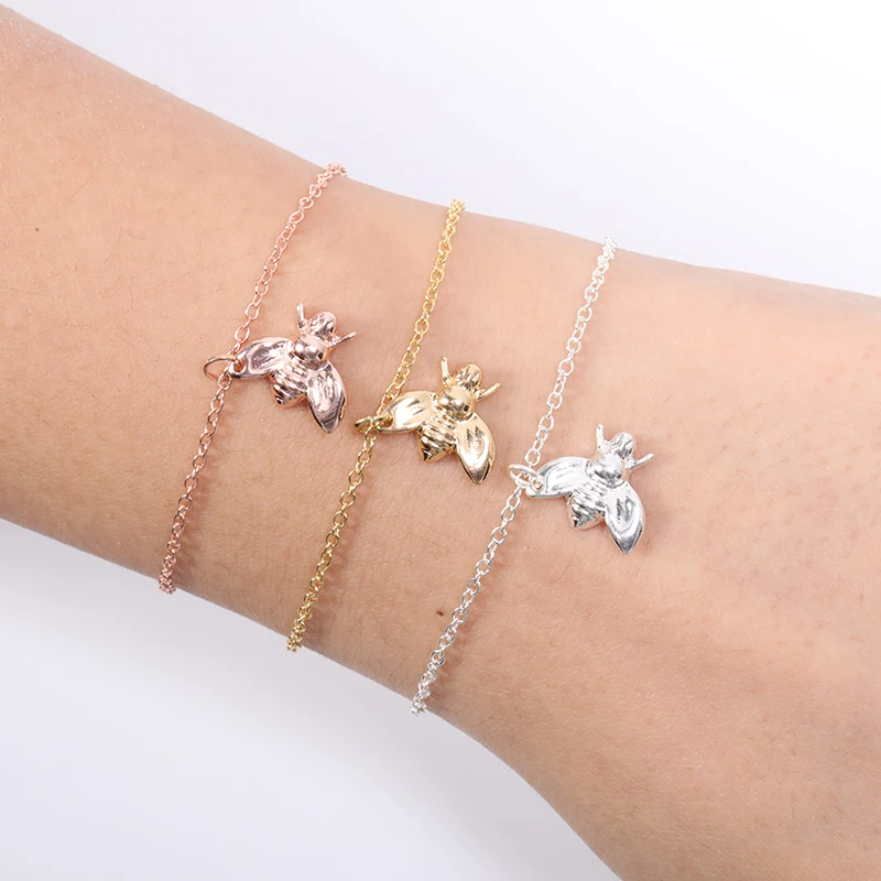 30PCS Honeybee Bracelet Bumble Queen Honey Bee Wasp Bracelet Insect Animal Bird Bumblebee Honeycomb Beehive Bracelets Bangles
30PCS Honeybee Bracelet Bumble Queen Honey Bee Wasp Bracelet Insect Animal Bird Bumblebee Honeycomb Beehive Bracelets Bangles