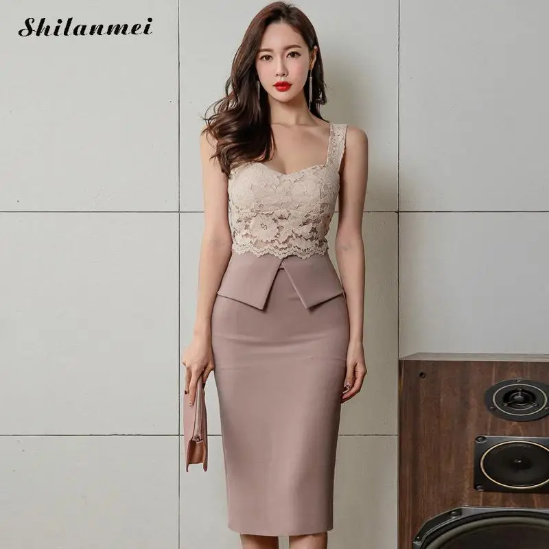 Womens Elegant Sexy Lace Patchwork Bodycon Dress Summer Sleeveless Spaghetti Strap Dress Evening Party Work Pencil Bodycon Suit
Womens Elegant Sexy Lace Patchwork Bodycon Dress Summer Sleeveless Spaghetti Strap Dress Evening Party Work Pencil Bodycon Suit