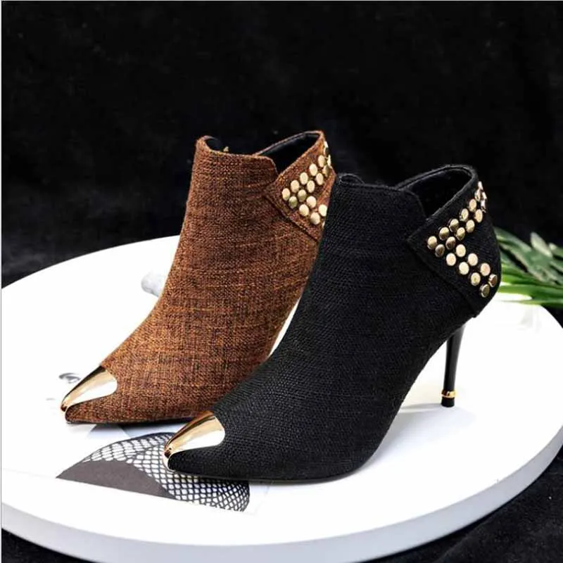 Spring Autumn Stiletto Thin High Heels Pointed Toe Faux Leather Zipper Style Sexy Ankle Womens Boots Bota Feminina
Spring Autumn Stiletto Thin High Heels Pointed Toe Faux Leather Zipper Style Sexy Ankle Womens Boots Bota Feminina